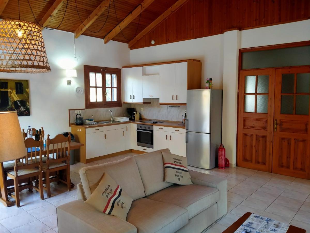 Bungalow Gialova Dış mekan fotoğraf